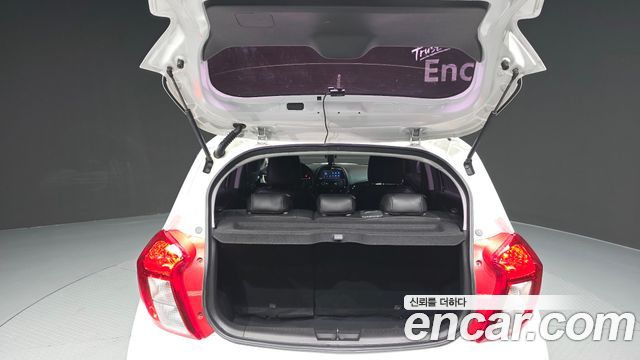 Chevrolet Korea Spark 2019 — photo 20
