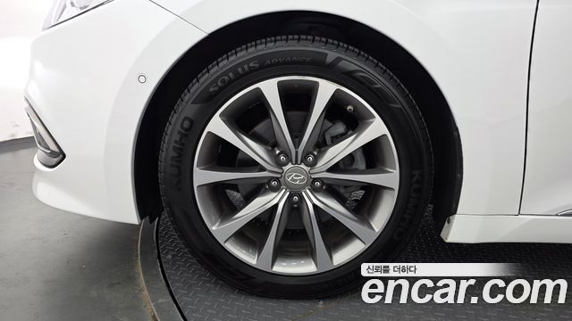 Hyundai Grandeur 2015 — photo 5