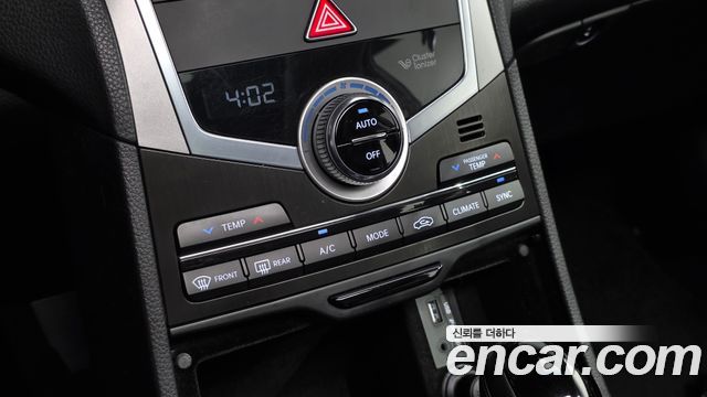 Hyundai Grandeur 2015 — photo 19