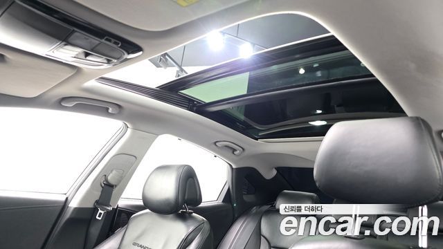 Hyundai Grandeur 2015 — photo 20