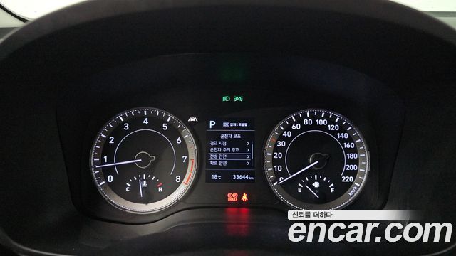 Hyundai Venue 2020 — photo 11