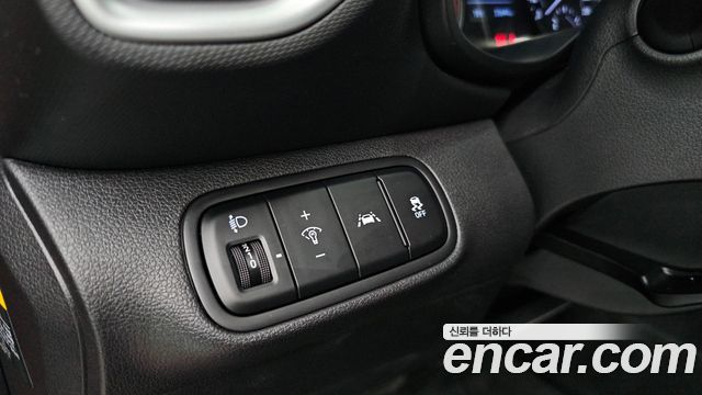 Hyundai Venue 2020 — photo 23