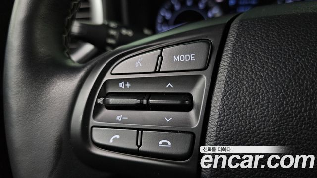 Hyundai Venue 2020 — photo 28