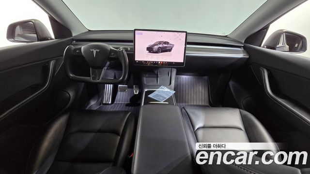 Tesla Model Y 2022 — photo 10