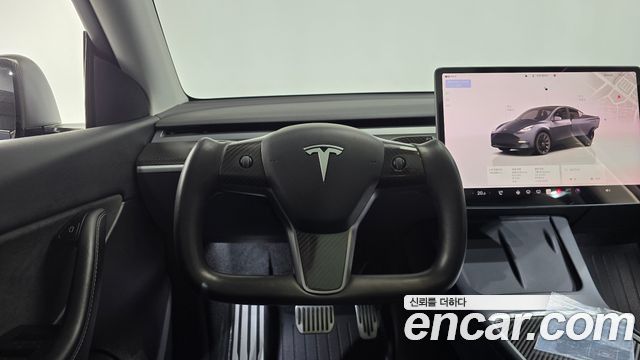 Tesla Model Y 2022 — photo 18