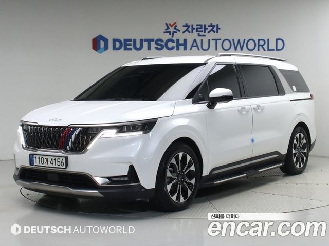 Kia Canival 2022 — photo 1
