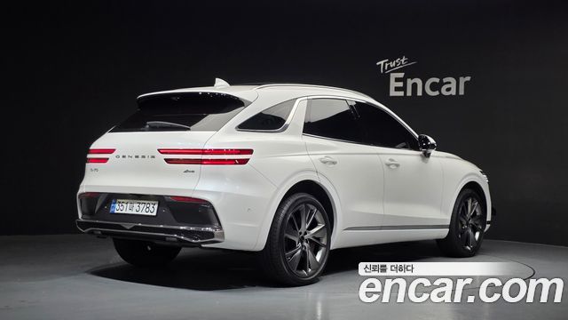 Genesis GV70 2025 — photo 2