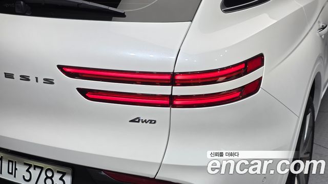 Genesis GV70 2025 — photo 9
