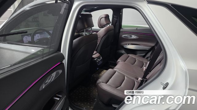 Genesis GV70 2025 — photo 28