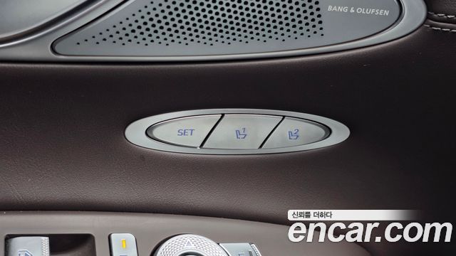 Genesis GV70 2025 — photo 35