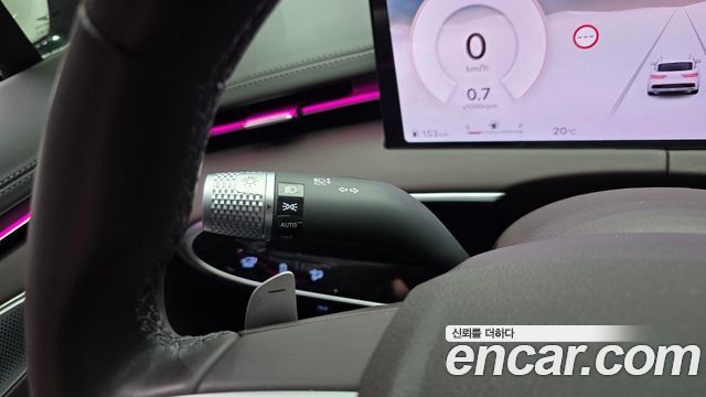 Genesis GV70 2025 — photo 37