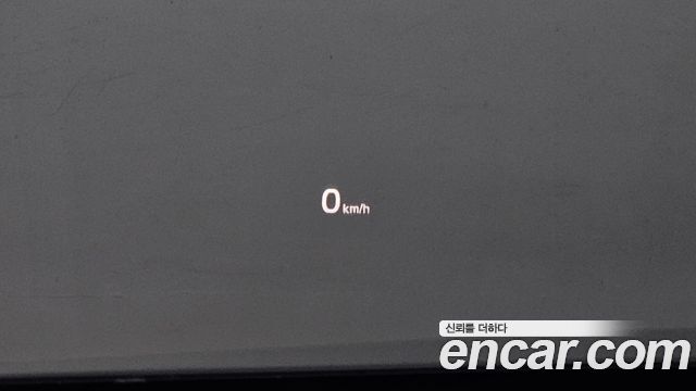 Kia K7 2016 — photo 12