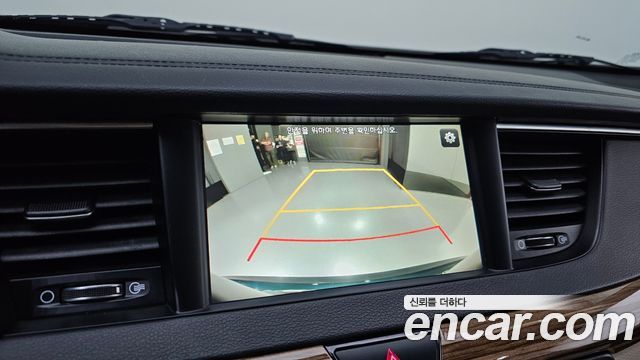 Kia K7 2016 — photo 16