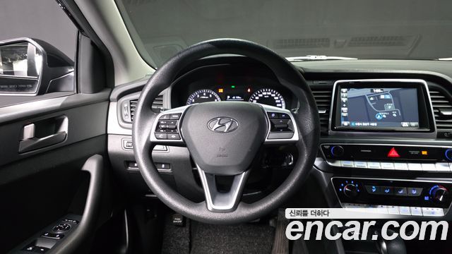Hyundai Sonata 2019 — photo 13