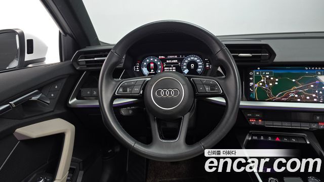 Audi A3 2022 — photo 12