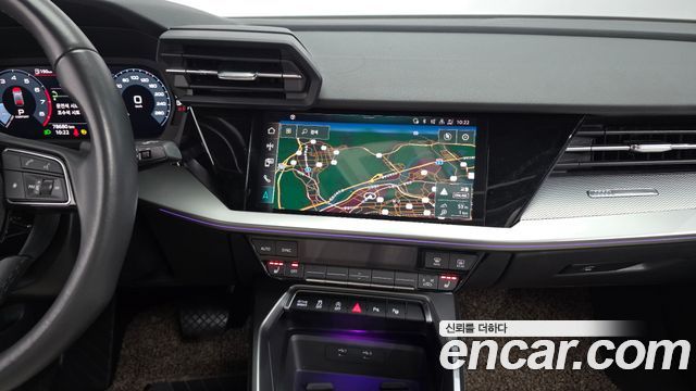 Audi A3 2022 — photo 13