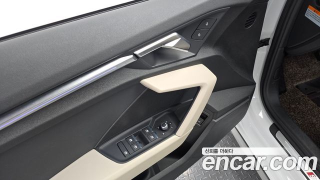 Audi A3 2022 — photo 19