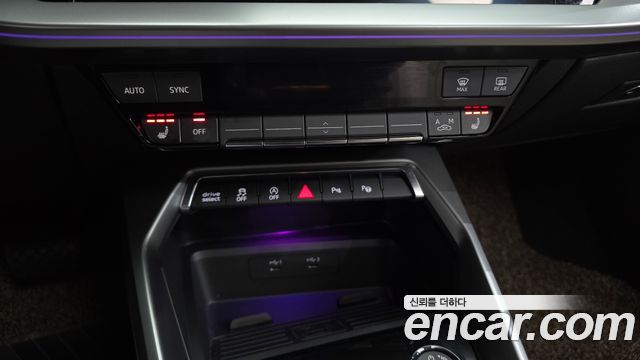 Audi A3 2022 — photo 20