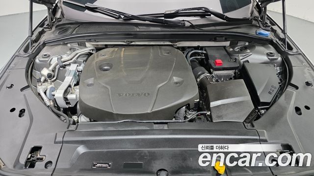 Volvo V90 2018 — photo 6