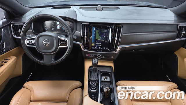 Volvo V90 2018 — photo 10