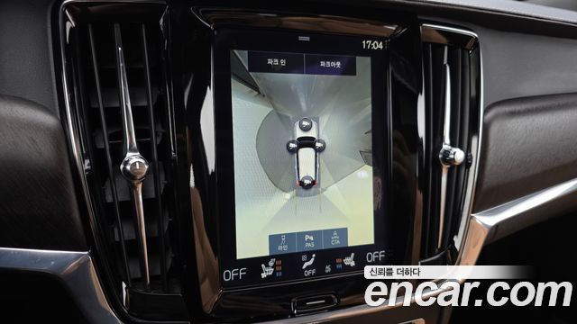 Volvo V90 2018 — photo 20
