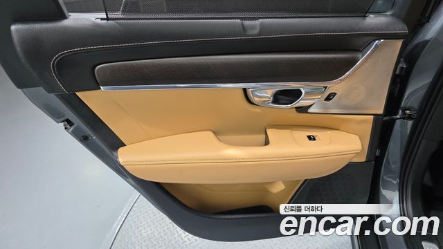 Volvo V90 2018 — photo 15