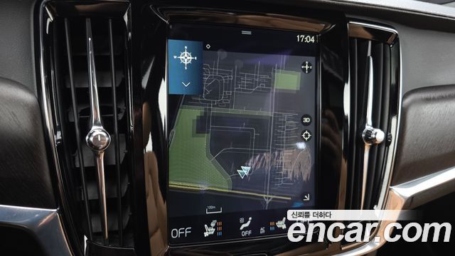 Volvo V90 2018 — photo 35