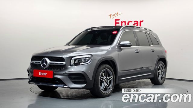 Mercedes-Benz GLB-Class 2021 — photo 1