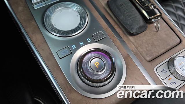 Genesis GV80 2020 — photo 9