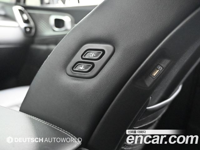 Kia Sorento 2023 — photo 18