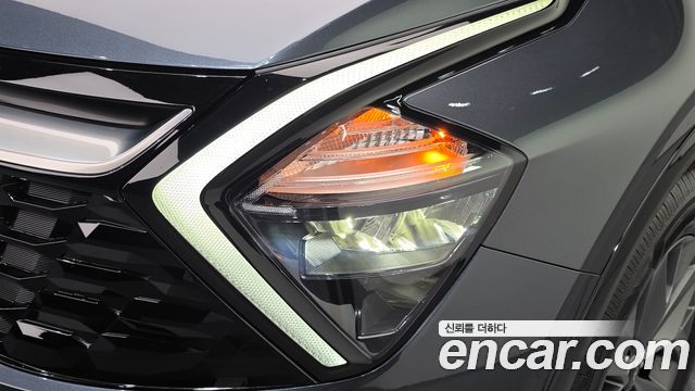 Kia Sportage 2024 — photo 8