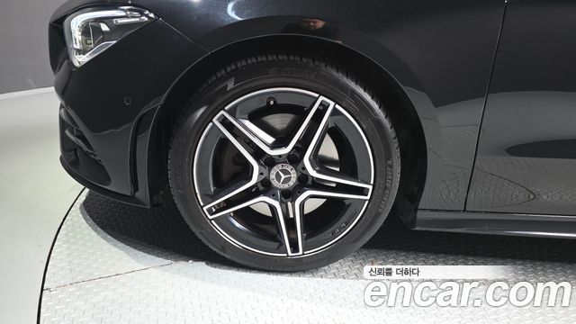 Mercedes-Benz CLA-Class 2022 — photo 5