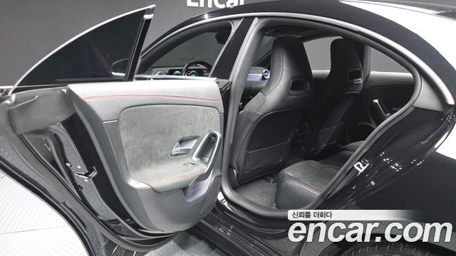Mercedes-Benz CLA-Class 2022 — photo 13