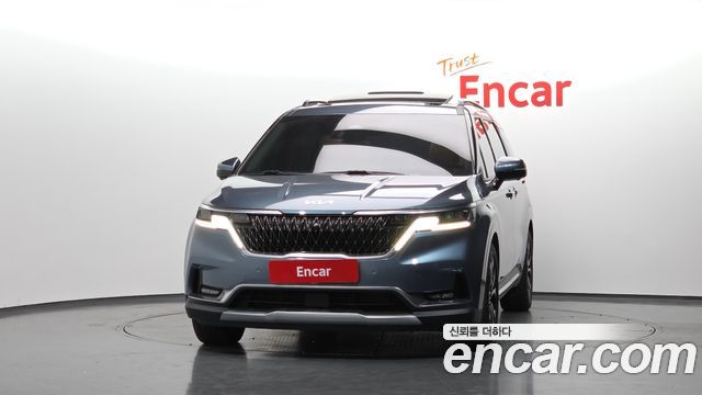 Kia Canival 2021 — photo 3