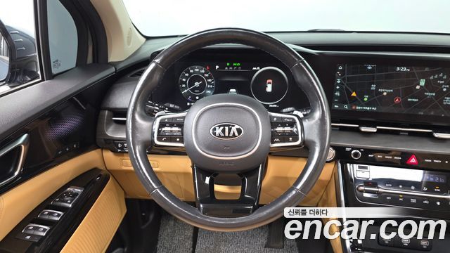 Kia Canival 2021 — photo 13