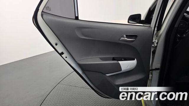 Kia morning 2020 — photo 15