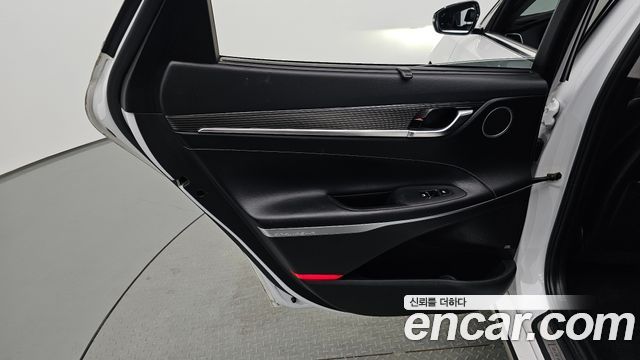 Hyundai Grandeur 2019 — photo 15