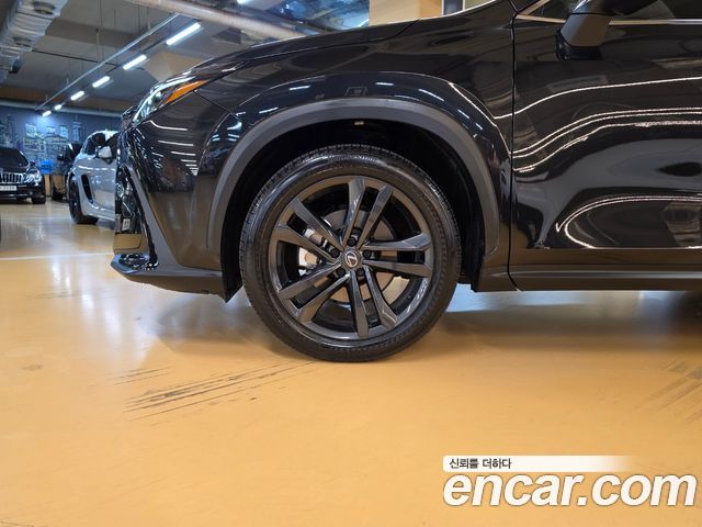 Lexus NX 2026 — photo 5