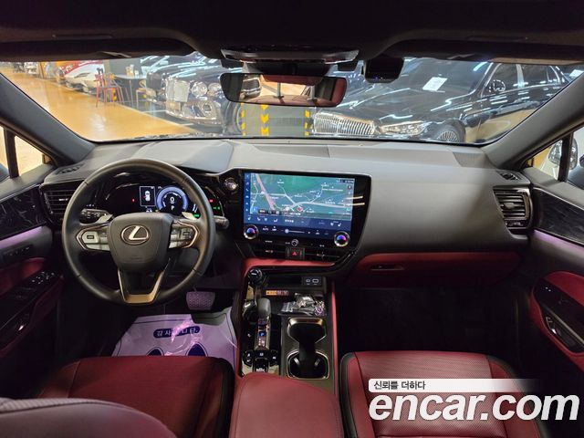 Lexus NX 2026 — photo 10