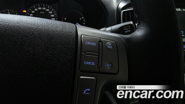Hyundai Starex 2019 — photo 17