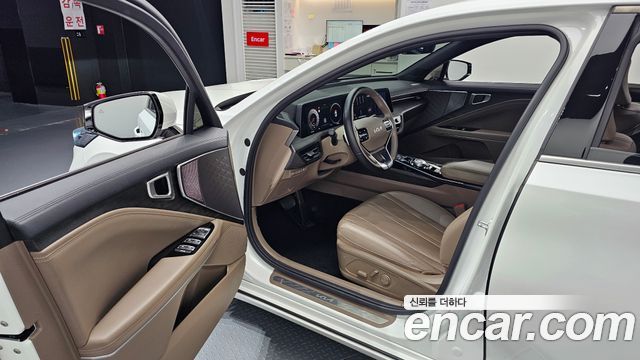 Kia K8 2022 — photo 13