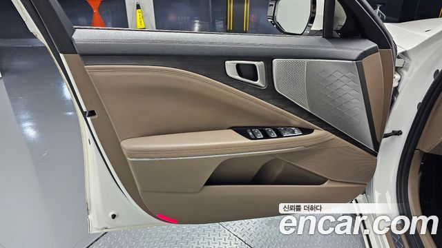 Kia K8 2022 — photo 14