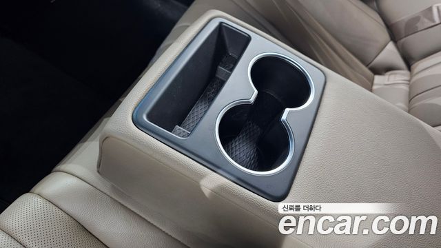 Kia K8 2022 — photo 32