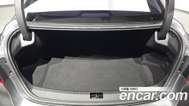 Renault Korea SM6 2016 — photo 22