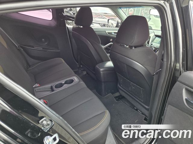 Hyundai Veloster 2016 — photo 7