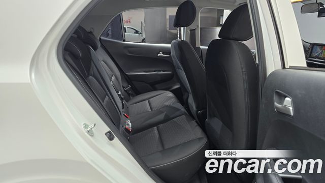 Kia morning 2023 — photo 17
