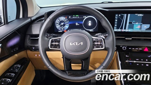 Kia Canival 2023 — photo 9