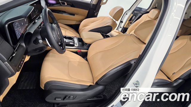 Kia Canival 2023 — photo 15