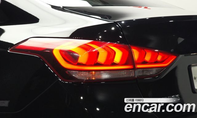Hyundai Genesis 2015 — photo 9