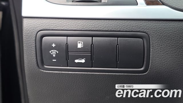 Hyundai Genesis 2015 — photo 27